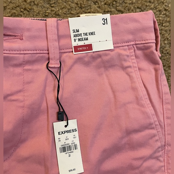 Men’s pink shorts - Picture 2 of 3